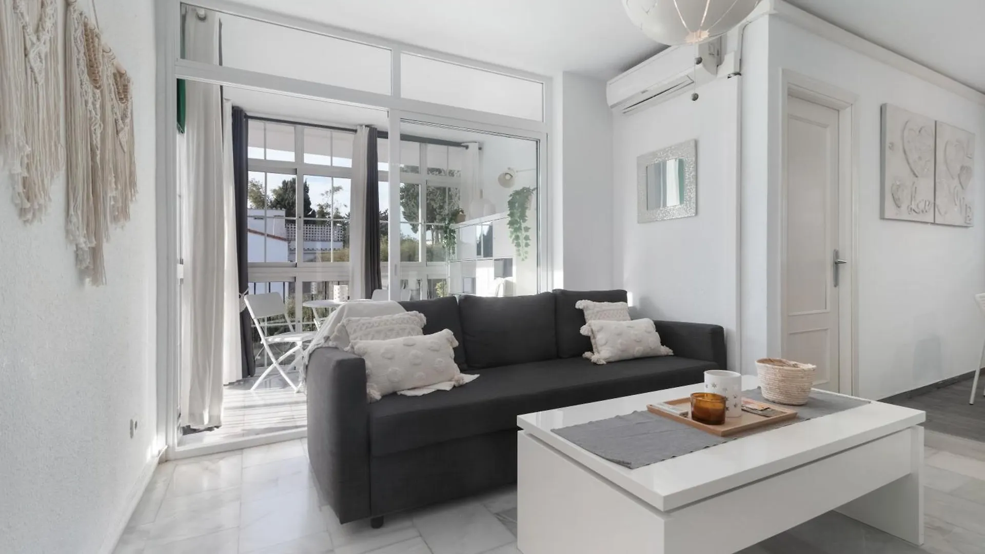 El Rosario La Carihuela Apartment Torremolinos Spain